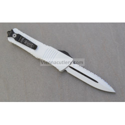 Microtech Combat Troodon D/E STD White  Full Serrated Deep Engraved Stormtrooper