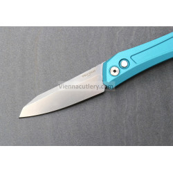 Protech Oligarch Auto Blue Stonewash Magnacut Pearl Button